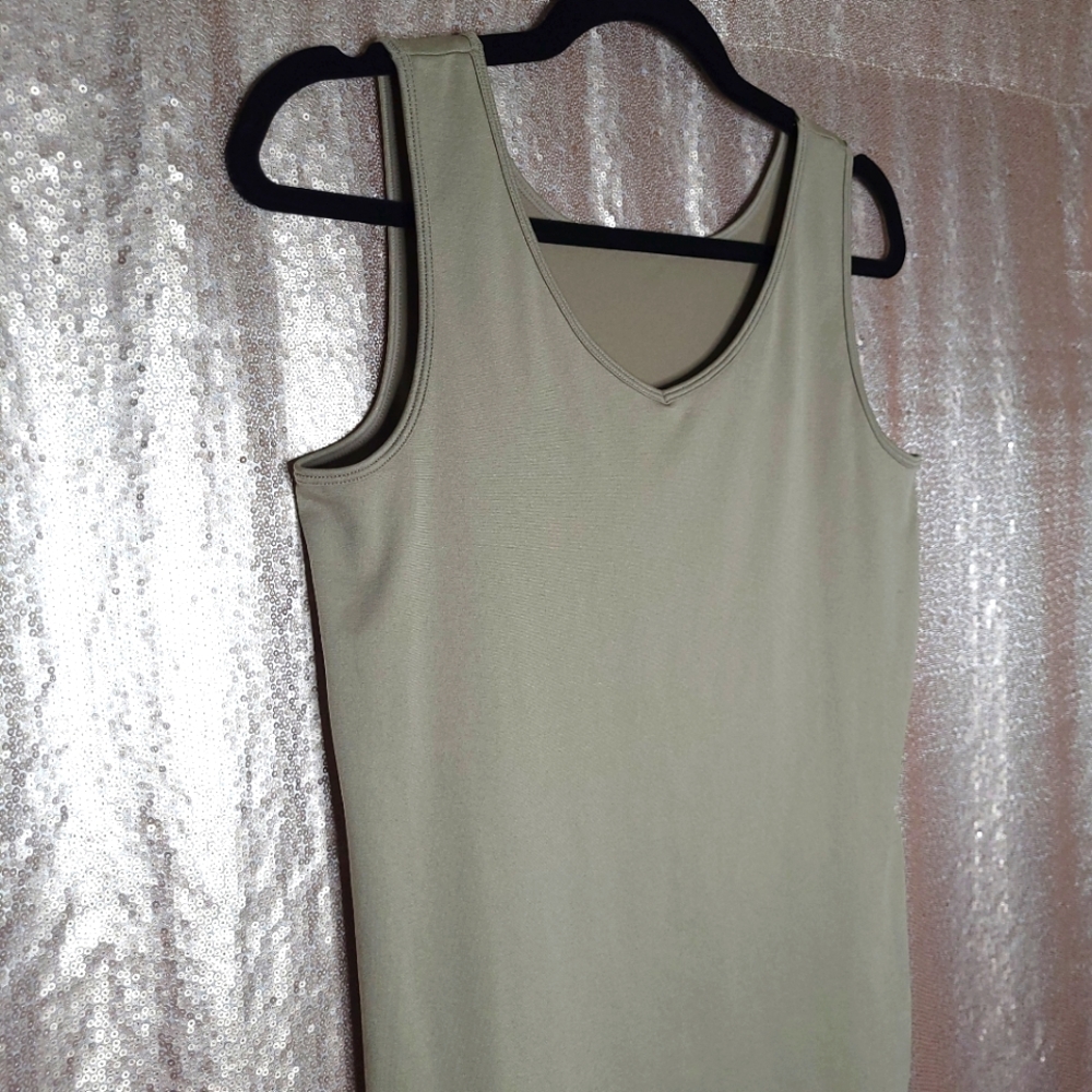 Chico's Euc Size 1 (Medium) Soft Warm Gray Revers… - image 6